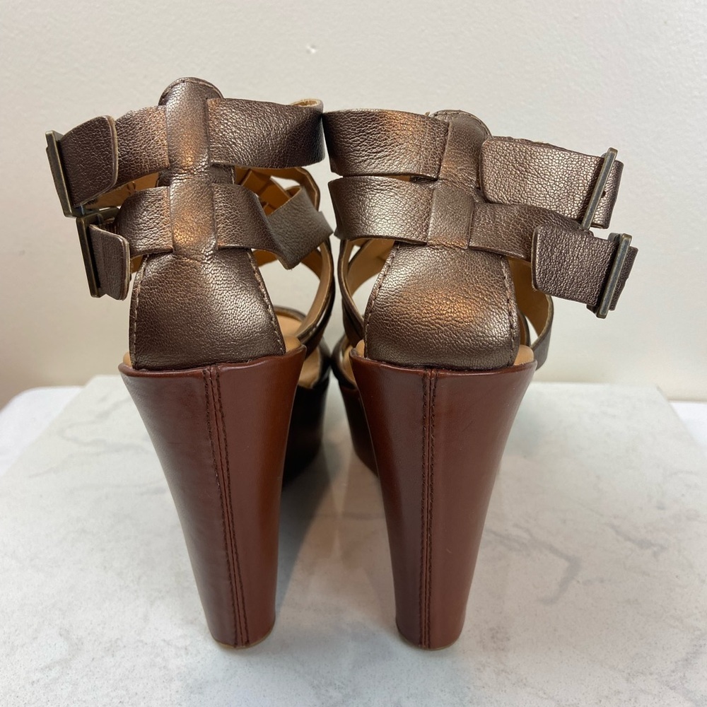 Kork-Ease Y2K Metallic Bronze Leather Wedge Sandals - Picture 8 of 10